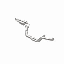 Load image into Gallery viewer, MagnaFlow Exhaust Products 23580 HM Grade Direct-Fit Catalytic Converter for Select Mercedes-Benz C280, Mercedes-Benz C36 AMG