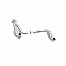 Load image into Gallery viewer, MagnaFlow Exhaust Products 49644 OEM Grade Direct-Fit Catalytic Converter for Select Chevrolet Silverado HD, Chevrolet Silverado HD Classic, Chevrolet Silverado Classic, Chevrolet Silverado HD, GMC Sierra HD, GMC Sierra HD Classic, GMC Sierra Classic,
