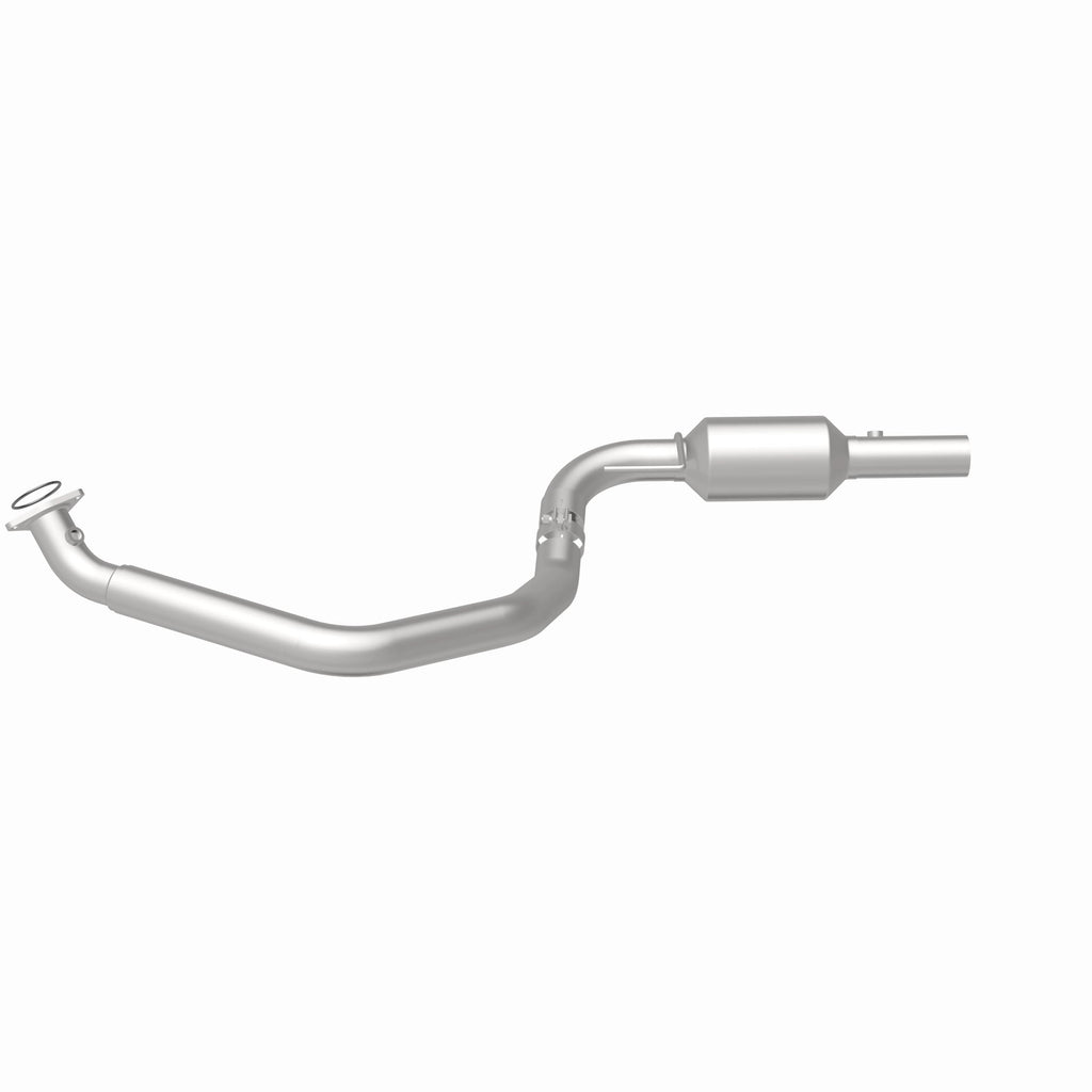 MagnaFlow Exhaust Products 280427 OEM Grade Direct-Fit Catalytic Converter for Select Chevrolet Express 4500, GMC Savana