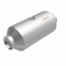 Load image into Gallery viewer, MagnaFlow Exhaust Products 51299 OEM Grade Universal Catalytic Converter for Select Ford E-450 Super Duty, Ford F-350 Super Duty, Ford F-450 Super Duty, Ford F-53 Motorhome Chassis, Ford F-550 Super Duty, Ford F-59 Commercial Stripped Chassis, Ford