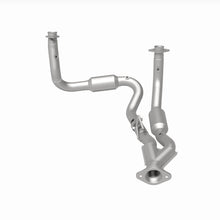 Load image into Gallery viewer, MagnaFlow Exhaust Products 4651686 California CARB Direct-Fit Catalytic Converter for Select Jeep Grand Cherokee