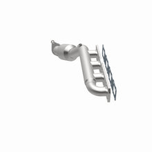 Load image into Gallery viewer, MagnaFlow Exhaust Products 4583381 California CARB Manifold Catalytic Converter for Select INFINITI QX56, Nissan Pathfinder Armada, Nissan TITAN