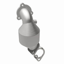 Load image into Gallery viewer, MagnaFlow Exhaust Products 5561882 California CARB Direct-Fit Catalytic Converter for Select Hyundai Veloster