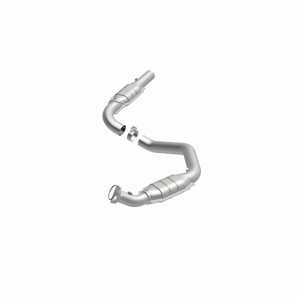 MagnaFlow Exhaust Products 447267 California CARB Direct-Fit Catalytic Converter for Select Chevrolet Express 2500, Chevrolet Express 3500, GMC Savana 2500, GMC Savana