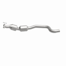 Load image into Gallery viewer, MagnaFlow Exhaust Products 21-536 OEM Grade Direct-Fit Catalytic Converter for Select Land Rover Range Rover, Land Rover Range Rover Sport