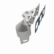 Load image into Gallery viewer, MagnaFlow Exhaust Products 51685 OEM Grade Manifold Catalytic Converter for Select Hyundai Azera, Hyundai Entourage, Hyundai Sonata, Kia Sedona