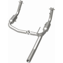 Load image into Gallery viewer, MagnaFlow Exhaust Products 52148 OEM Grade Direct-Fit Catalytic Converter for Select Dodge Nitro, Jeep Liberty