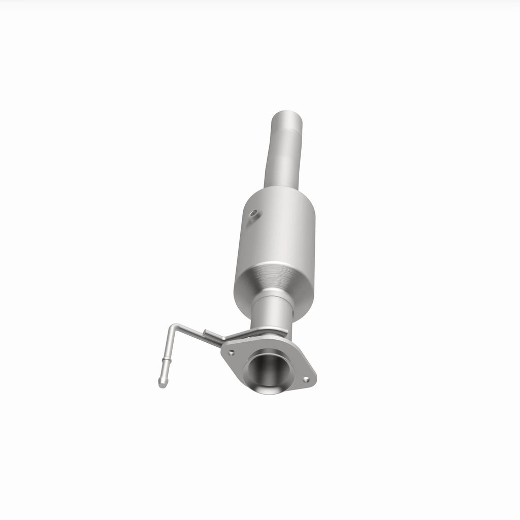 MagnaFlow Exhaust Products 280439 OEM Grade Direct-Fit Catalytic Converter for Select Ford F-450 Super Duty, Ford F-550 Super Duty
