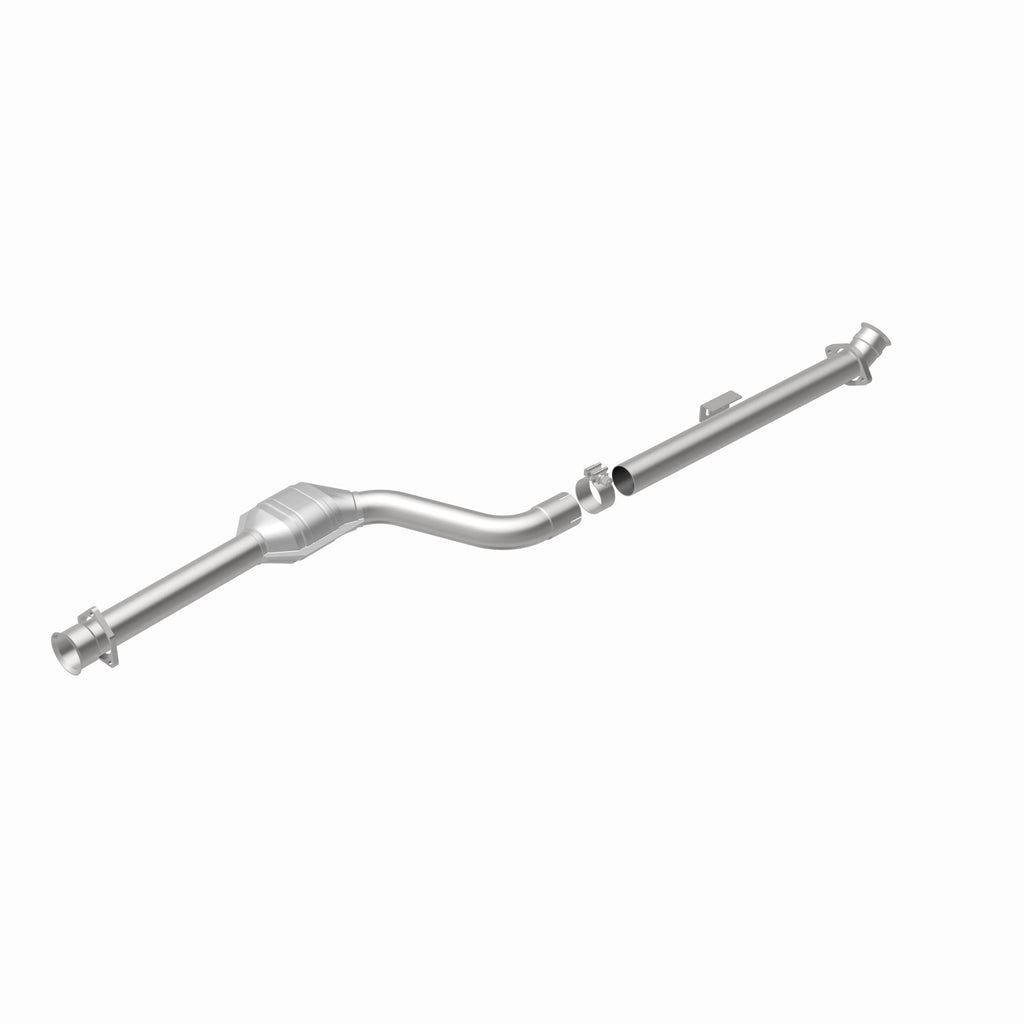 MagnaFlow Exhaust Products 24276 HM Grade Direct-Fit Catalytic Converter for Select Mercedes-Benz C230