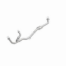 Load image into Gallery viewer, MagnaFlow Exhaust Products 23751 HM Grade Direct-Fit Catalytic Converter for Select Toyota Sienna