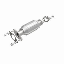 Load image into Gallery viewer, MagnaFlow Exhaust Products 457012 California CARB Direct-Fit Catalytic Converter for Select Kia Rio