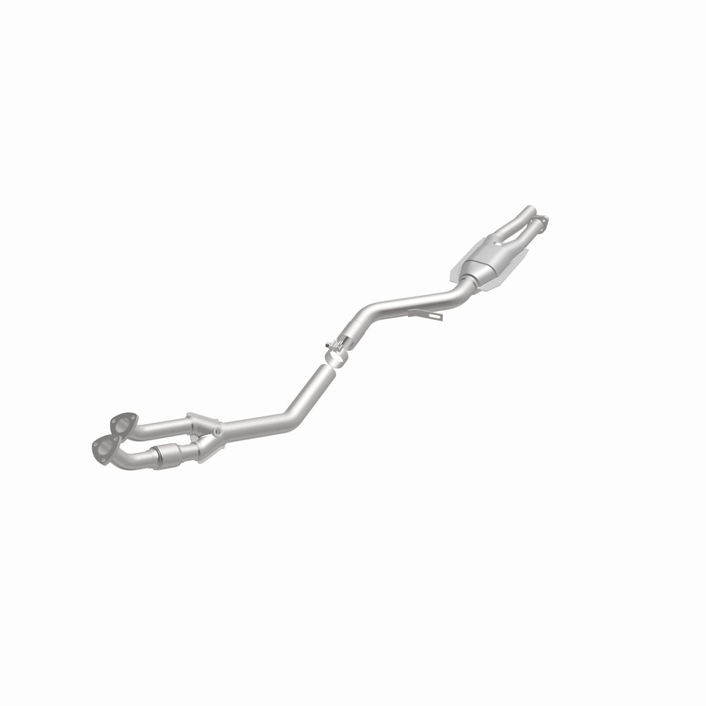 MagnaFlow Exhaust Products 23807 Standard Grade Direct-Fit Catalytic Converter for Select BMW 525i