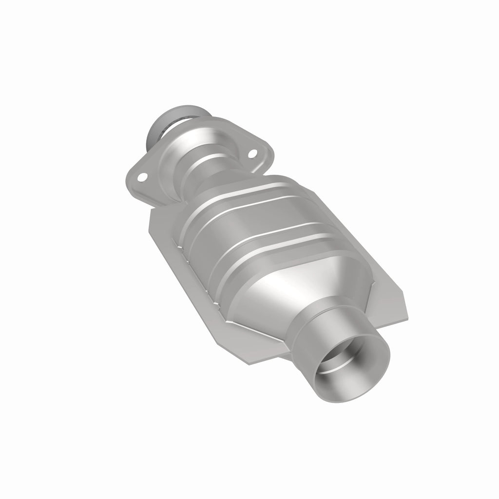 MagnaFlow Exhaust Products 51318 OEM Grade Semi-Direct Fit Catalytic Converter for Select Lexus RX300, Toyota Highlander