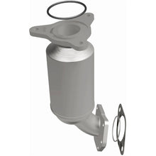 Load image into Gallery viewer, MagnaFlow Exhaust Products 551889 California CARB Direct-Fit Catalytic Converter for Select Chevrolet Impala