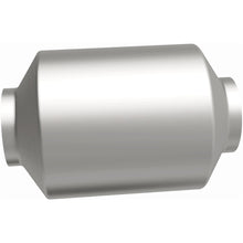 Load image into Gallery viewer, MagnaFlow Exhaust Products 441124 California CARB Universal Catalytic Converter for Select Ford Mustang, Ford Ranger, Lincoln Continental, Lincoln Town Car, Mazda B3000, Mazda B4000, Mercury Grand Marquis