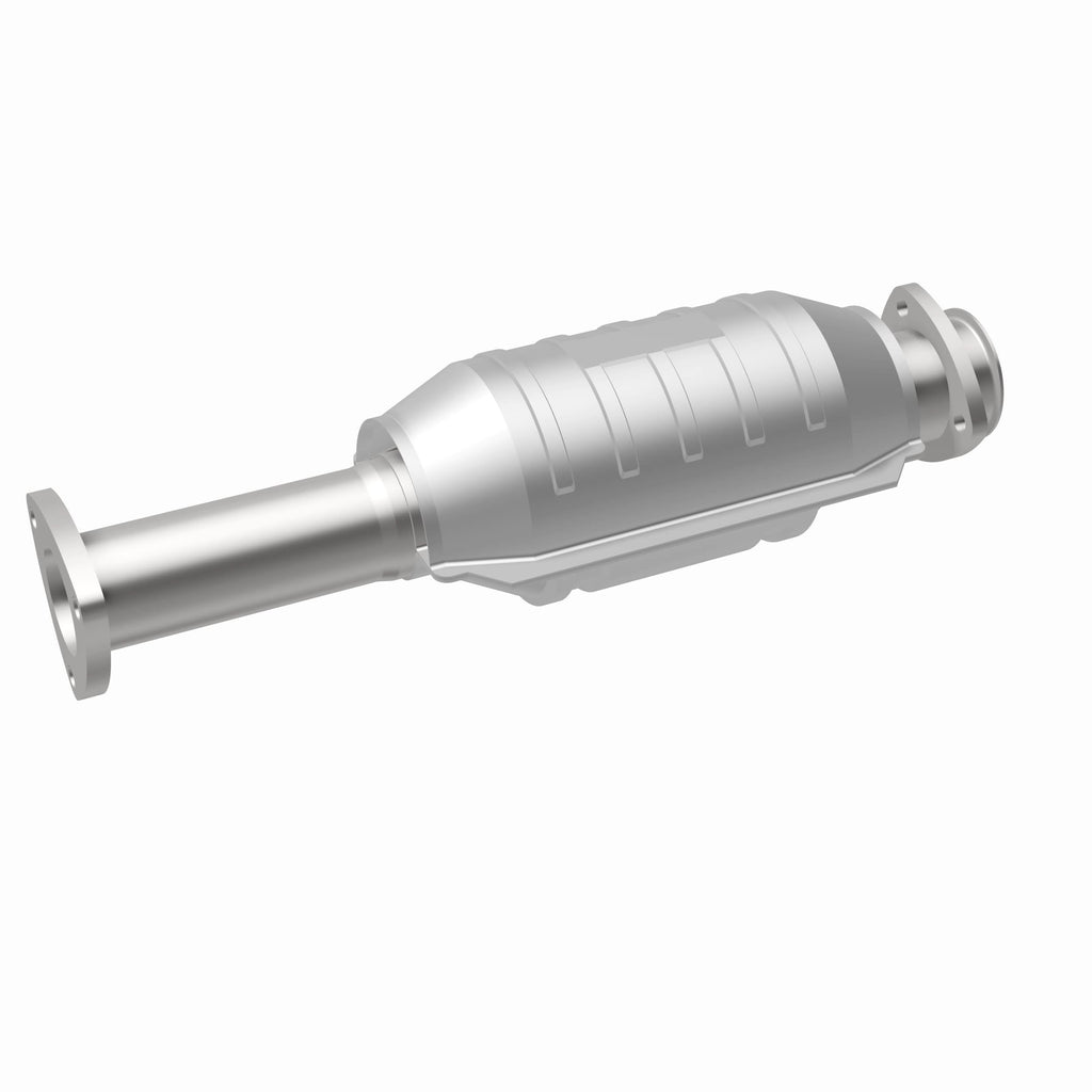 MagnaFlow Exhaust Products 22834 Standard Grade Direct-Fit Catalytic Converter for Select Saab 900
