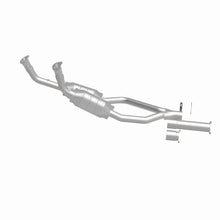 Load image into Gallery viewer, MagnaFlow Exhaust Products 23821 Standard Grade Direct-Fit Catalytic Converter for Select Land Rover Range Rover