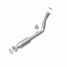 Load image into Gallery viewer, MagnaFlow Exhaust Products 4481912 California CARB Direct-Fit Catalytic Converter for Select Toyota 4Runner