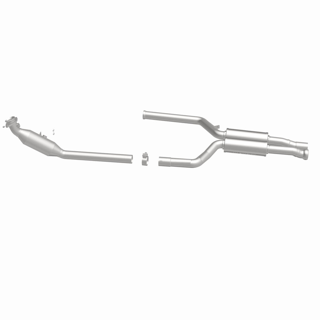 MagnaFlow Exhaust Products 52996 OEM Grade Direct-Fit Catalytic Converter for Select Mercedes-Benz E400