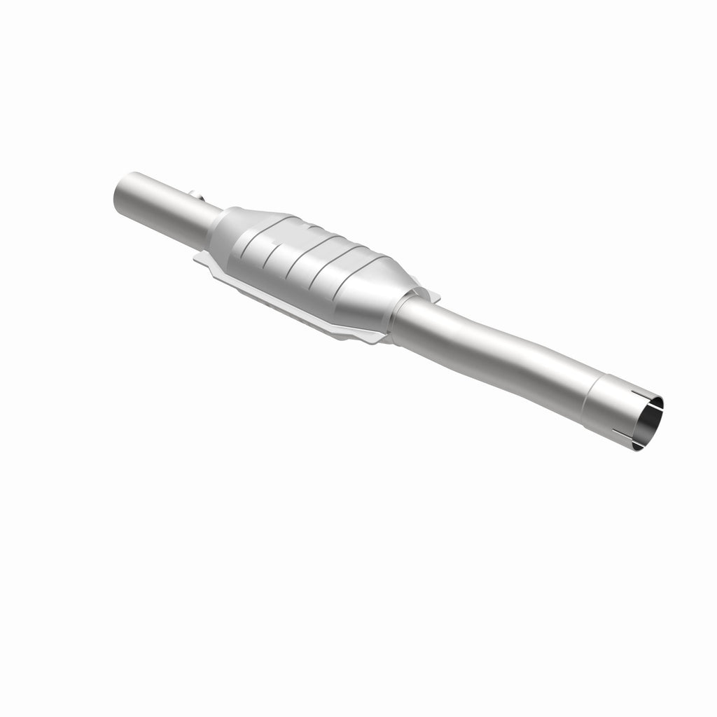 MagnaFlow Exhaust Products 49420 OEM Grade Direct-Fit Catalytic Converter for Select Jeep Grand Cherokee