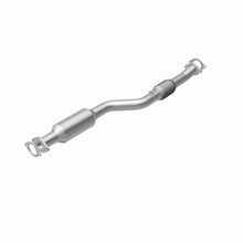 Load image into Gallery viewer, MagnaFlow Exhaust Products 5671418 California CARB Direct-Fit Catalytic Converter for Select Hyundai Elantra