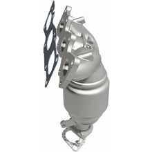 Load image into Gallery viewer, MagnaFlow Exhaust Products 5531089 California CARB Manifold Catalytic Converter for Select Hyundai Santa Fe, Kia Sorento