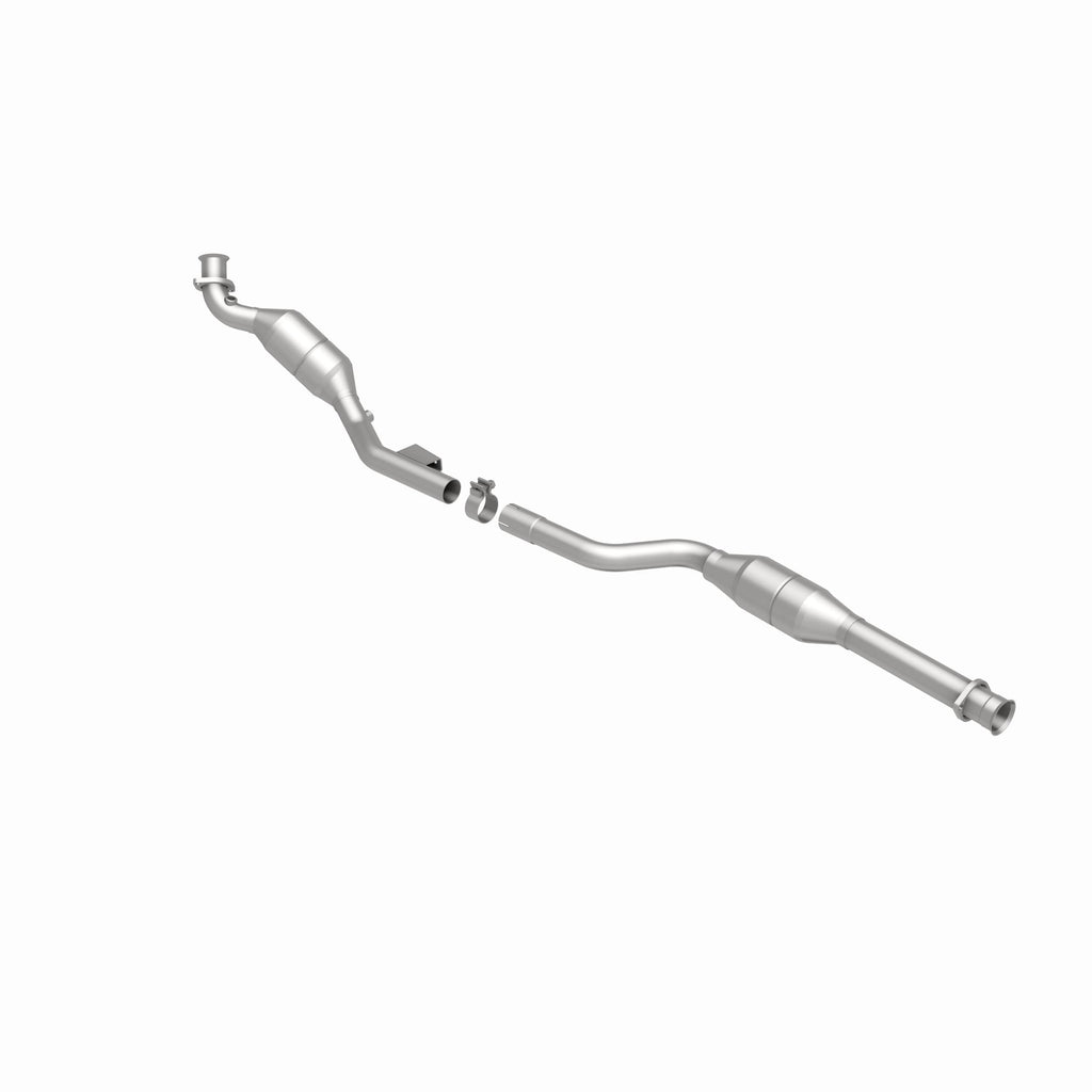 MagnaFlow Exhaust Products 51422 OEM Grade Direct-Fit Catalytic Converter for Select Mercedes-Benz E320
