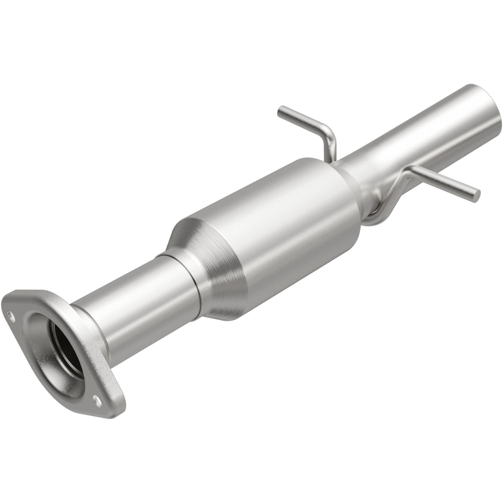 MagnaFlow Exhaust Products 52537 OEM Grade Direct-Fit Catalytic Converter for Select Toyota Highlander