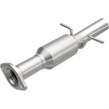 Load image into Gallery viewer, MagnaFlow Exhaust Products 52537 OEM Grade Direct-Fit Catalytic Converter for Select Toyota Highlander