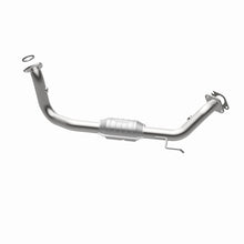 Load image into Gallery viewer, MagnaFlow Exhaust Products 4451632 California CARB Direct-Fit Catalytic Converter for Select Honda Passport, Isuzu Rodeo