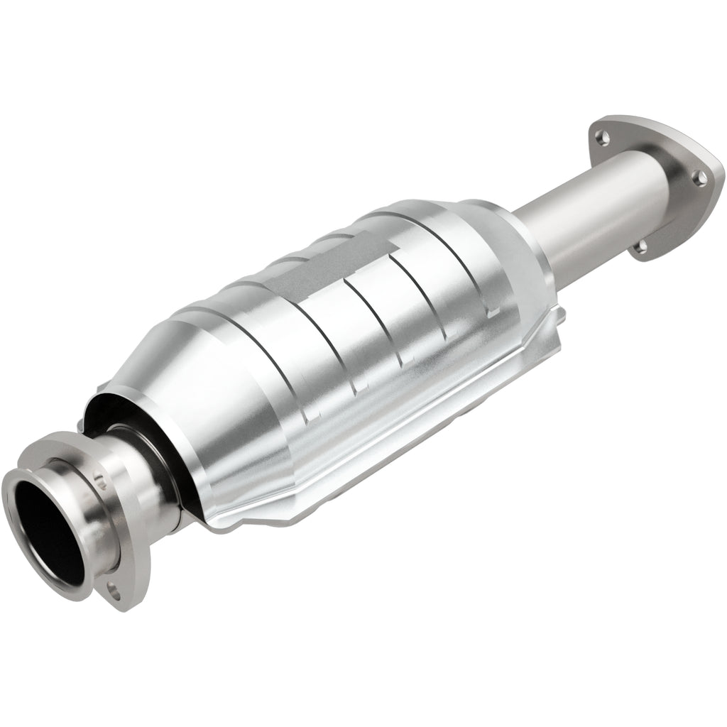 MagnaFlow Exhaust Products 22834 Standard Grade Direct-Fit Catalytic Converter for Select Saab 900