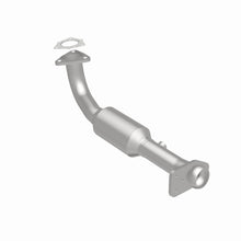 Load image into Gallery viewer, MagnaFlow Exhaust Products 3322471 California CARB Direct-Fit Catalytic Converter for Select Buick Commercial Chassis, Buick Roadmaster, Cadillac Commercial Chassis, Cadillac Fleetwood, Chevrolet Caprice, Chevrolet Impala