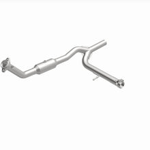 Load image into Gallery viewer, MagnaFlow Exhaust Products 4651410 California CARB Direct-Fit Catalytic Converter for Select Ford F-150