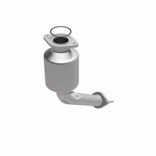 Load image into Gallery viewer, MagnaFlow Exhaust Products 5411043 California CARB Direct-Fit Catalytic Converter for Select Ford Five Hundred, Ford Freestyle, Mercury Montego