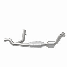 Load image into Gallery viewer, MagnaFlow Exhaust Products 51116 OEM Grade Direct-Fit Catalytic Converter for Select Ford Expedition