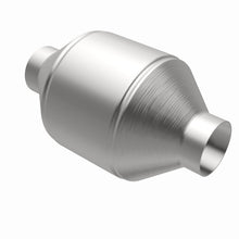 Load image into Gallery viewer, MagnaFlow Exhaust Products 51654 OEM Grade Universal Catalytic Converter for Select Acura MDX, Acura TL, Ford Five Hundred, Ford Freestyle, Honda Accord, Honda CR-Z, Honda Fit, Honda HR-V, Honda Insight, Honda Odyssey, Honda Pilot, Honda Ridgeline,