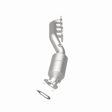 Load image into Gallery viewer, MagnaFlow Exhaust Products 452799 California CARB Manifold Catalytic Converter for Select Volkswagen Passat