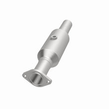 Load image into Gallery viewer, MagnaFlow Exhaust Products 5561288 California CARB Direct-Fit Catalytic Converter for Select Ford Fusion, Mercury Milan