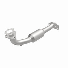 Load image into Gallery viewer, MagnaFlow Exhaust Products 3322471 California CARB Direct-Fit Catalytic Converter for Select Buick Commercial Chassis, Buick Roadmaster, Cadillac Commercial Chassis, Cadillac Fleetwood, Chevrolet Caprice, Chevrolet Impala