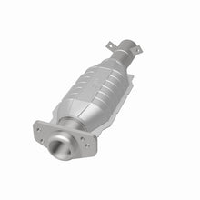 Load image into Gallery viewer, MagnaFlow Exhaust Products 93486 Standard Grade Direct-Fit Catalytic Converter for Select Chevrolet S10, Chevrolet S10 Blazer, GMC Jimmy, GMC S15, GMC S15 Jimmy, GMC Sonoma, GMC Syclone, GMC Typhoon, Oldsmobile Bravada
