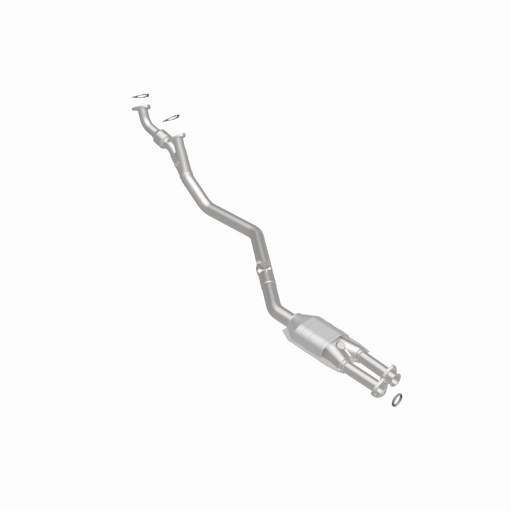 MagnaFlow Exhaust Products 23558 Standard Grade Direct-Fit Catalytic Converter for Select BMW 533i, BMW 633CSi