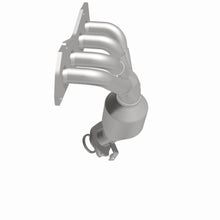 Load image into Gallery viewer, MagnaFlow Exhaust Products 5531519 California CARB Manifold Catalytic Converter for Select Toyota Camry