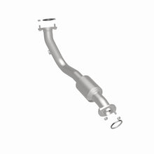 Load image into Gallery viewer, MagnaFlow Exhaust Products 5571541 California CARB Direct-Fit Catalytic Converter for Select Toyota RAV4