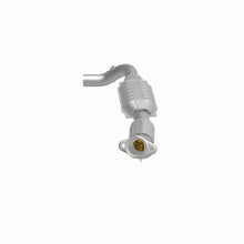 Load image into Gallery viewer, MagnaFlow Exhaust Products 447158 California CARB Direct-Fit Catalytic Converter for Select Ford E-150, Ford E-150 Club Wagon, Ford E-150 Econoline, Ford E-150 Econoline Club Wagon, Ford E-250, Ford E-250 Econoline