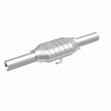 Load image into Gallery viewer, MagnaFlow Exhaust Products 3391470 California CARB Direct-Fit Catalytic Converter for Select Jeep CJ5, Jeep CJ7, Jeep Cherokee, Jeep Grand Wagoneer, Jeep J10, Jeep J20, Jeep Wagoneer