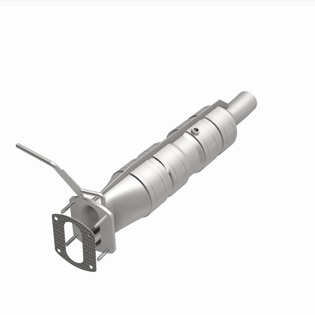 MagnaFlow Exhaust Products 280435 OEM Grade Direct-Fit Catalytic Converter for Select Ford F-53 Motorhome Chassis, Ford F-59 Commercial Stripped Chassis