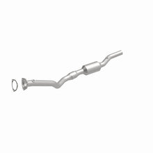Load image into Gallery viewer, MagnaFlow Exhaust Products 24110 HM Grade Direct-Fit Catalytic Converter for Select Audi A6, Audi A6 Quattro, Volkswagen Passat
