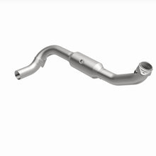 Load image into Gallery viewer, MagnaFlow Exhaust Products 4651507 California CARB Direct-Fit Catalytic Converter for Select Lincoln Navigator