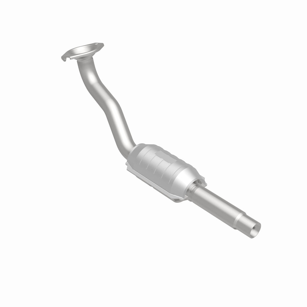 MagnaFlow Exhaust Products 22923 Standard Grade Direct-Fit Catalytic Converter for Select Volkswagen Golf, Volkswagen Jetta