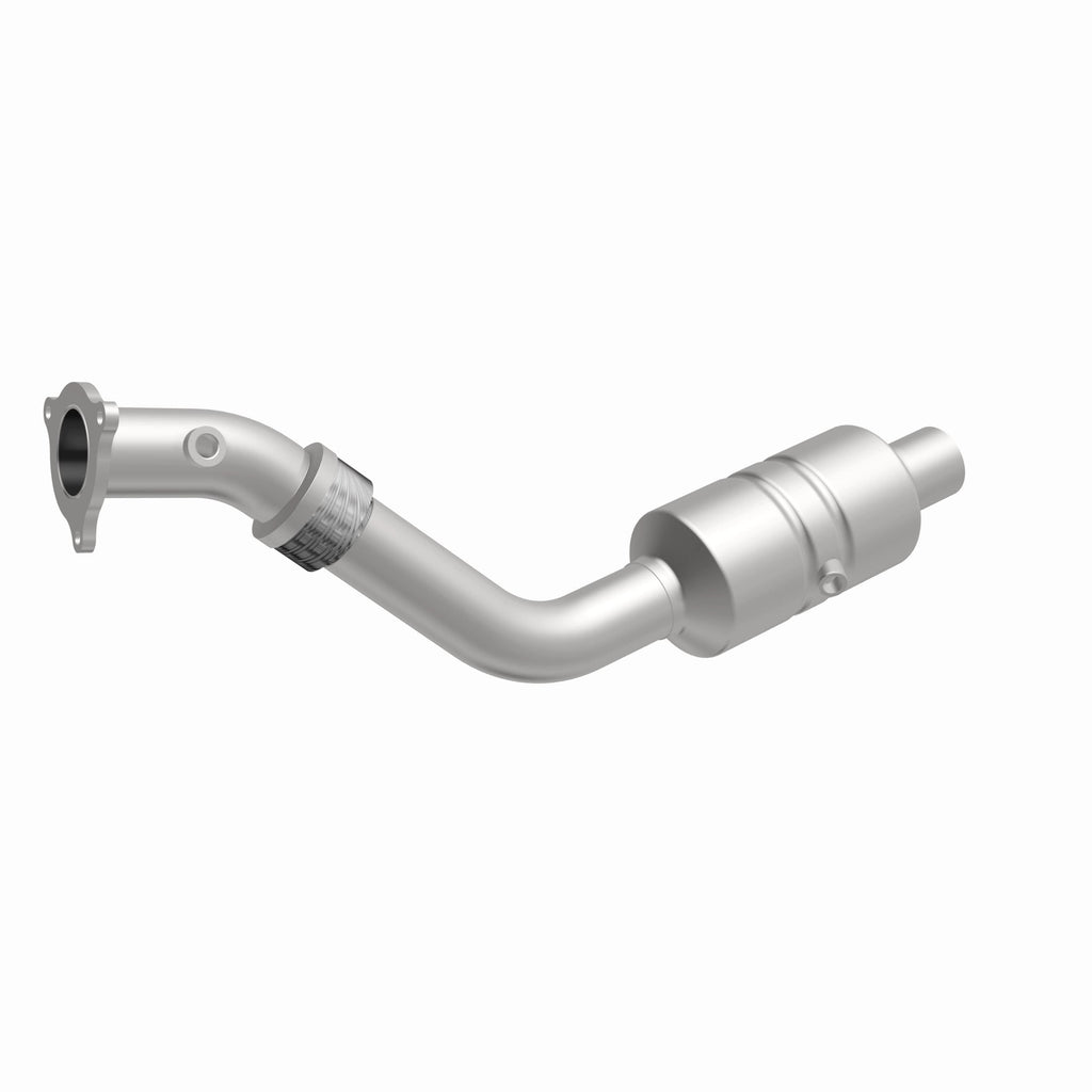 MagnaFlow Exhaust Products 49526 OEM Grade Direct-Fit Catalytic Converter for Select Chrysler Pacifica